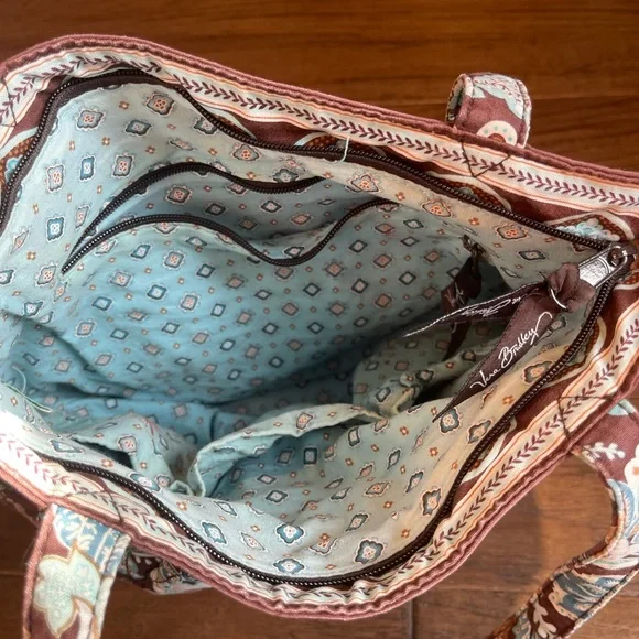 VERA BRADLEY Paisley Shoulder Bag / Purse. - Picture 6 of 10